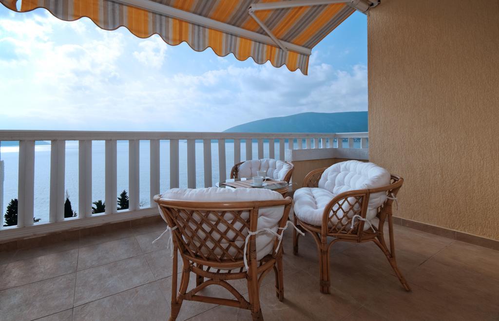 Villa Tenzera Herceg Novi Room photo